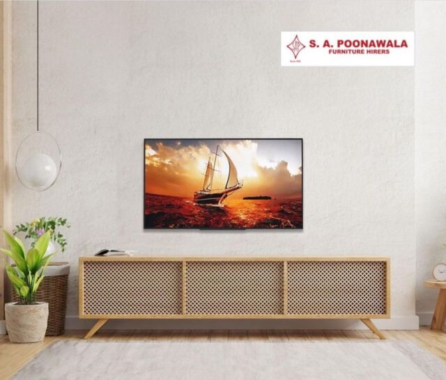 Rent premium televisions for a premium experience.
#sapoonawala #furniturerental #tvrental #furnitureonline #furnitureonrent #furniturerentals #appliancesonline #appliancesonrent #tv #smarttv #rentals #rentfurniture